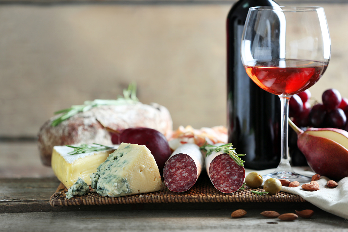 Red Wine with Cold Cuts Composition 